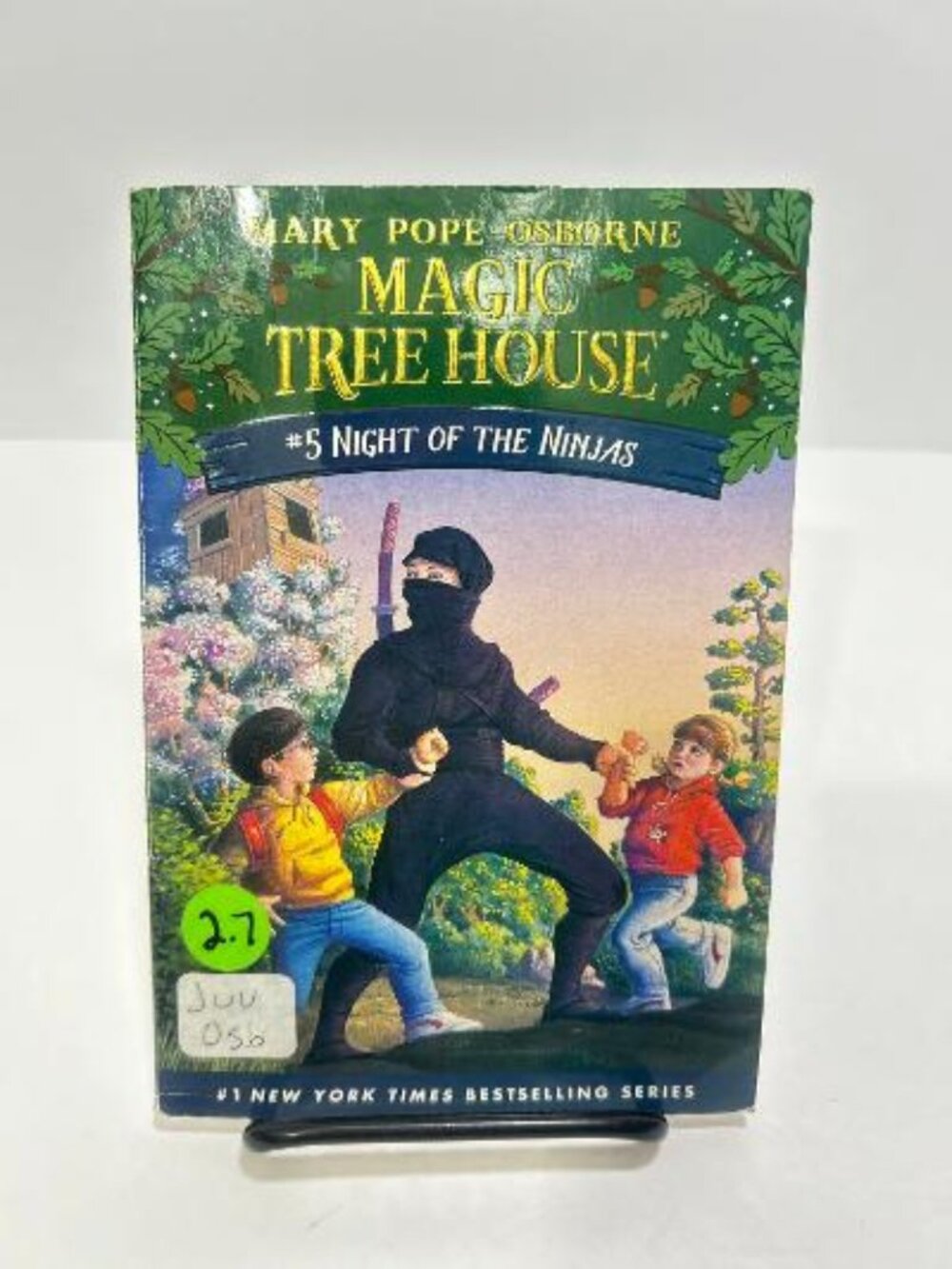 Night of the Ninjas (Magic Tree House, No. 5) By Mary Pope Osbor Paperback